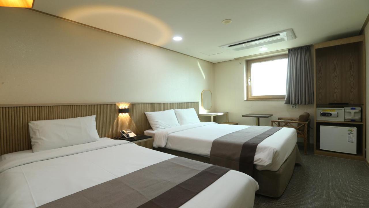 Golden City Hotel Dongdaemun Seoul Bagian luar foto