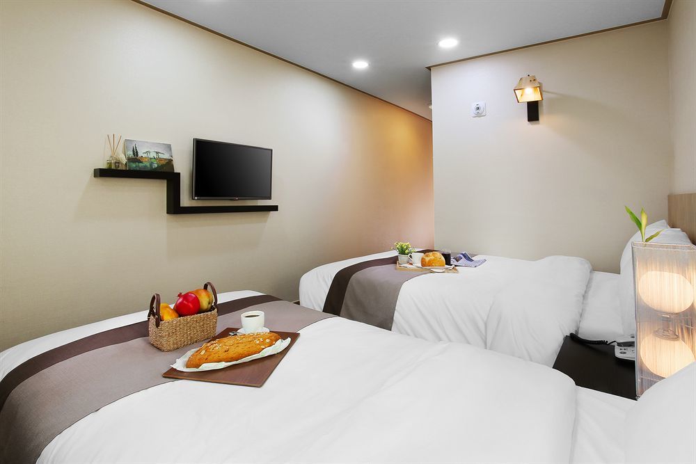Golden City Hotel Dongdaemun Seoul Bagian luar foto