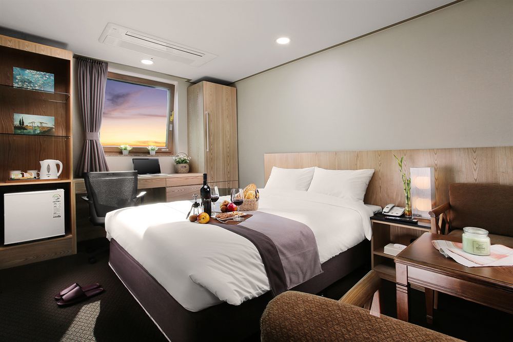 Golden City Hotel Dongdaemun Seoul Bagian luar foto