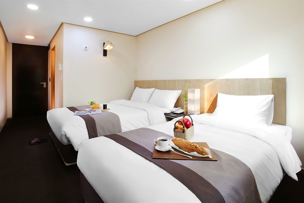 Golden City Hotel Dongdaemun Seoul Bagian luar foto