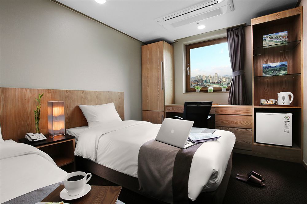 Golden City Hotel Dongdaemun Seoul Bagian luar foto