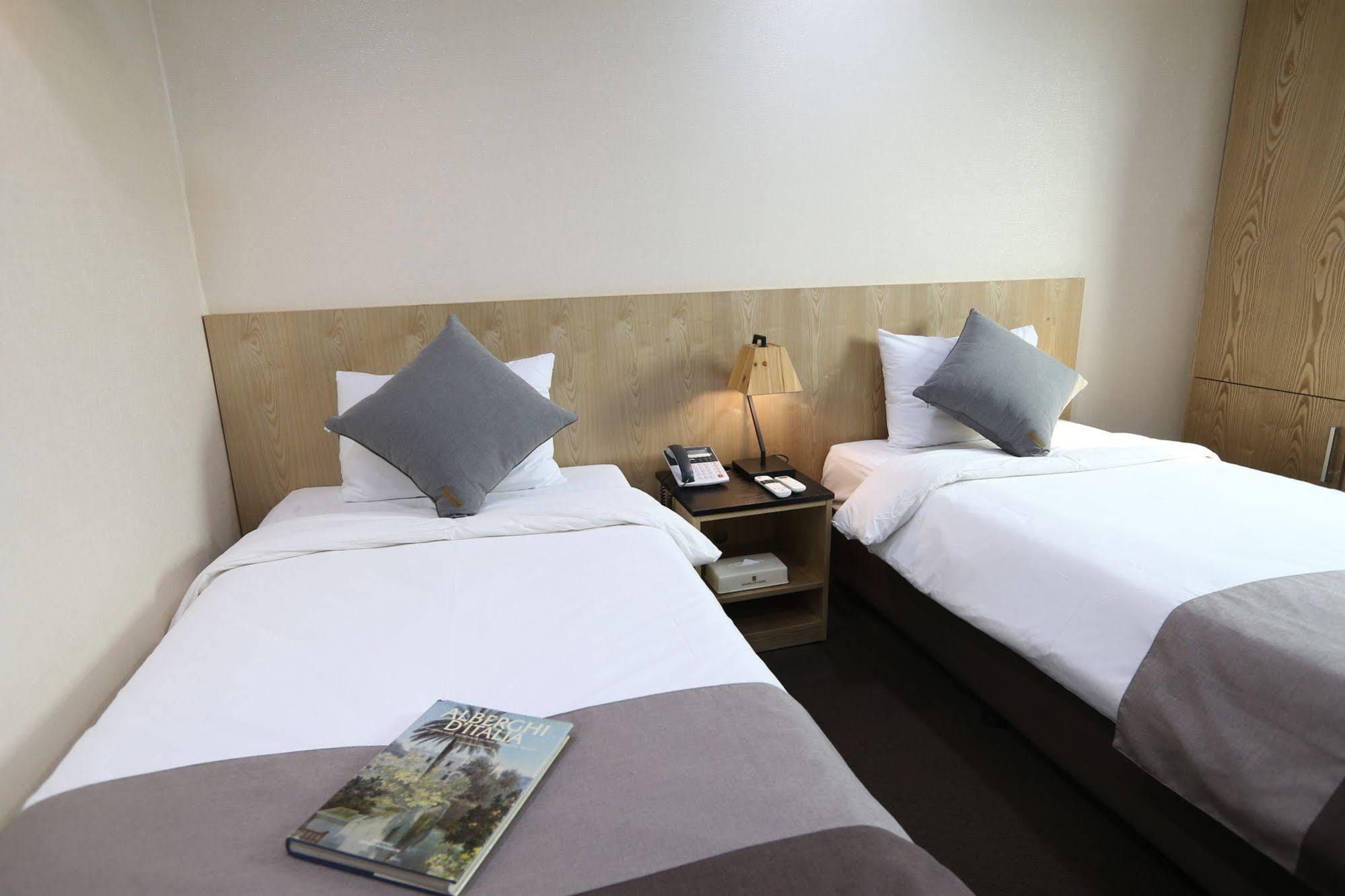 Golden City Hotel Dongdaemun Seoul Bagian luar foto